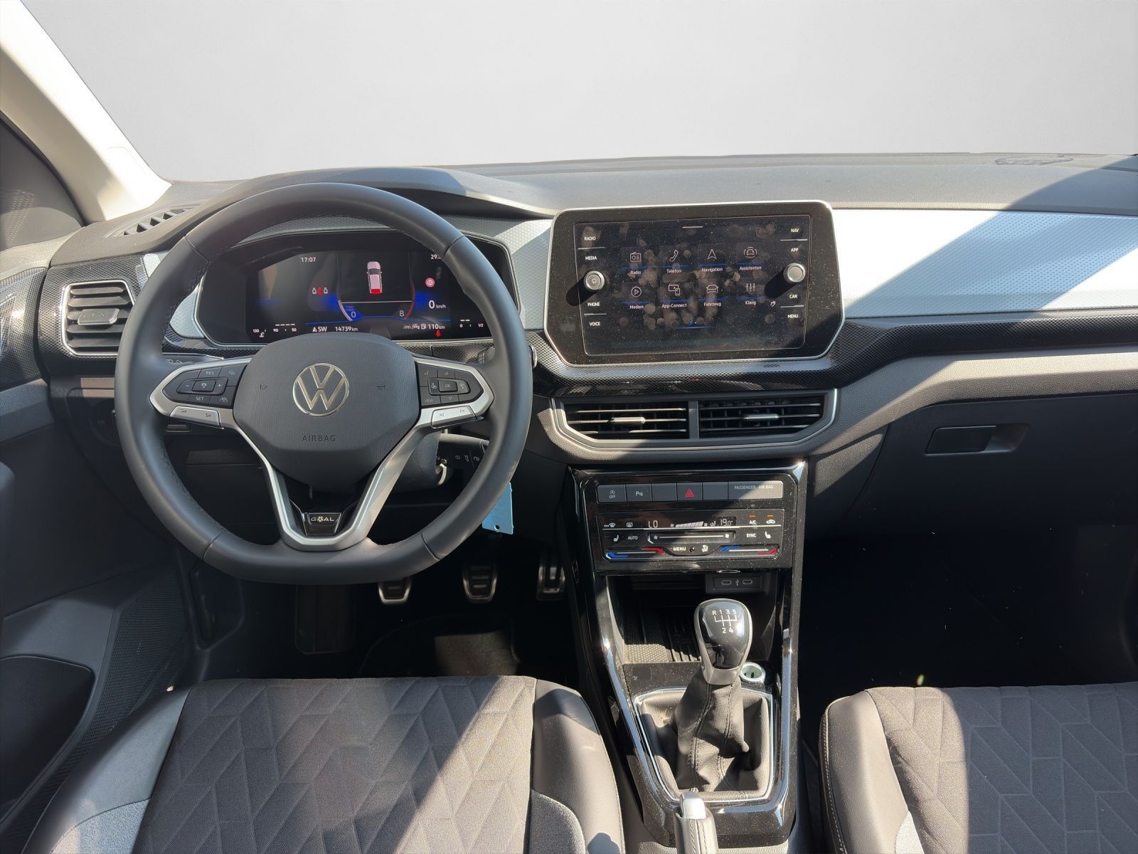 Volkswagen T-Cross - Bild 4
