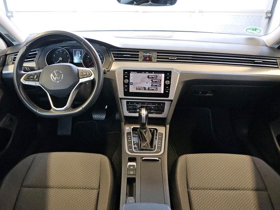 Volkswagen Passat Variant - Bild 6
