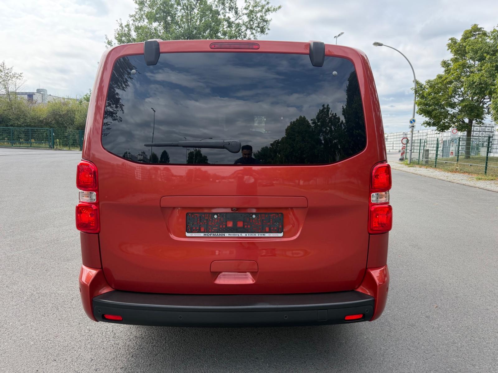 Toyota Proace Verso L2 Team Deutschland*8 Sitze*LANG