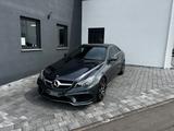 Mercedes-Benz E 250 CDI Coupe Automatik/AMG-Paket - Mercedes-Benz E 250: Cdi