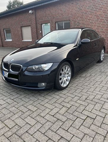 BMW 325d Cabrio E93 schwarz, NAVI