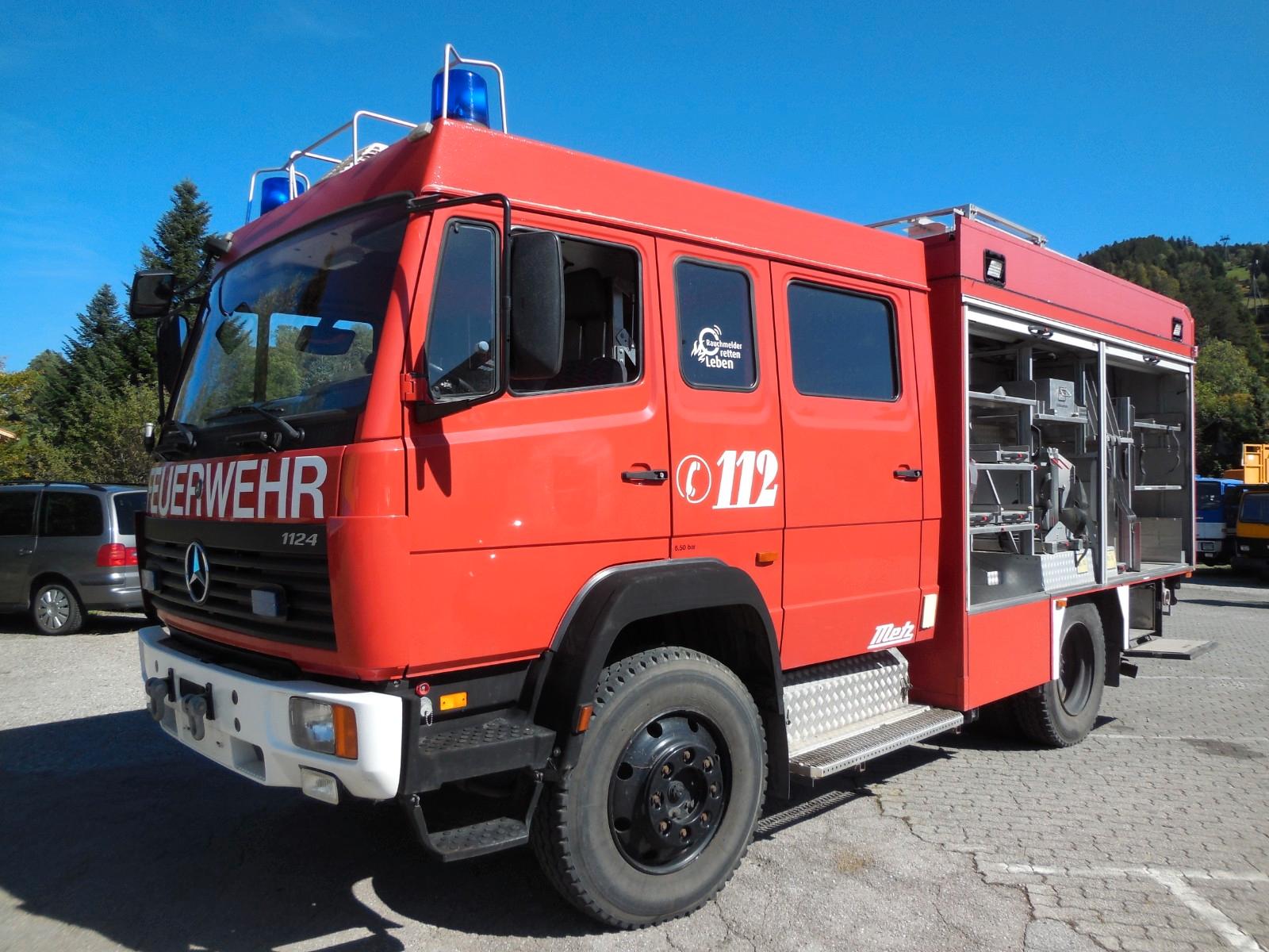 Mercedes-Benz 1124 AF LF 16 Löschfahrzeug Schlauchhaspel Metz