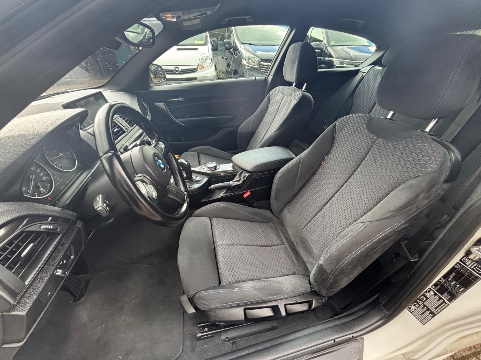 BMW M135i xDrive Automatique 320ch - Bi-xénon - Keyless - 4x4 - Non fumeur
