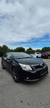 Toyota TOYOTA AVENSIS 2.2 AUTOMATIK ANK  TEMPOMAT... - Toyota Avensis in Dortmund