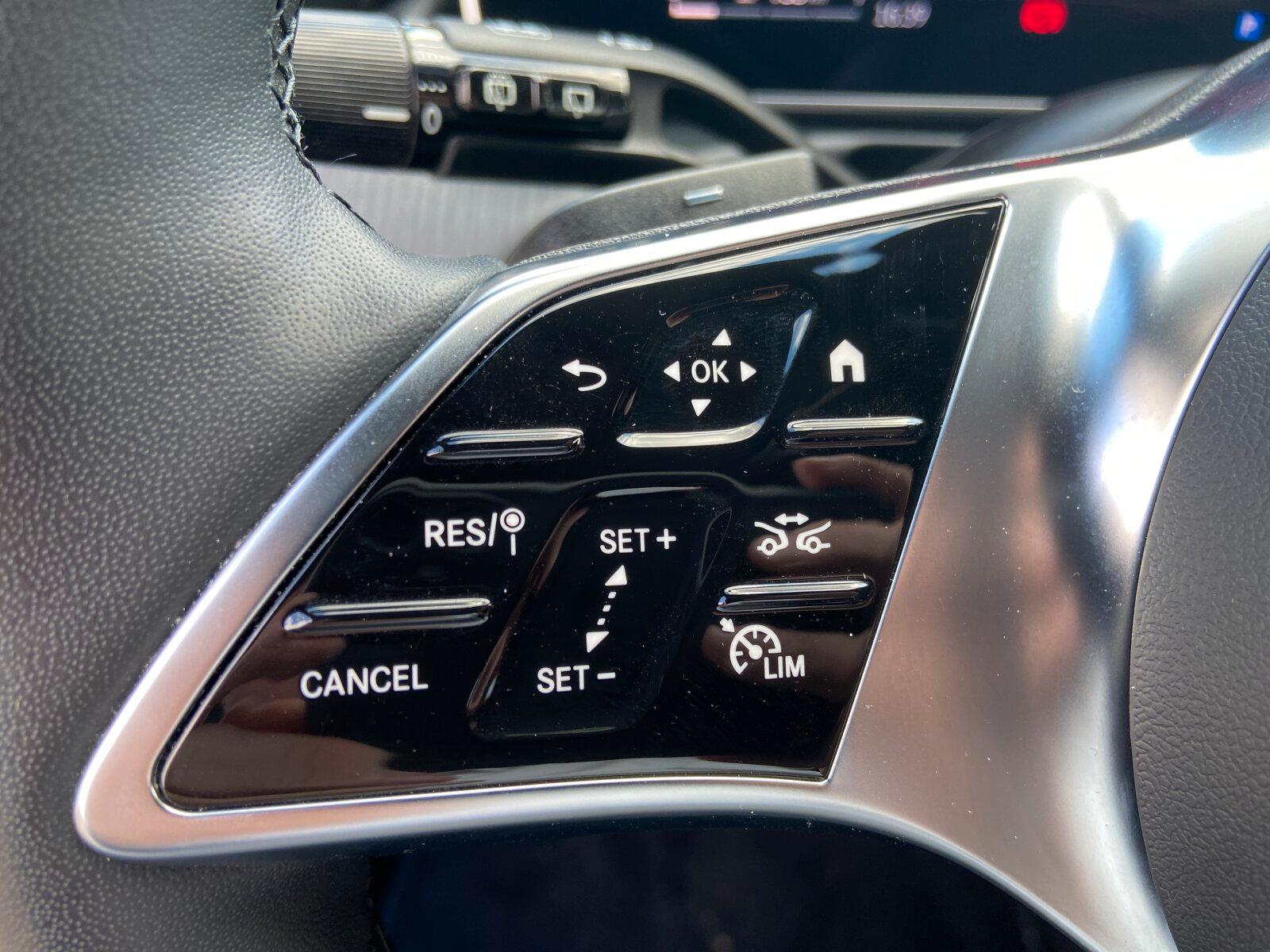 Mercedes-Benz C 180 T Avantgarde+AHK+Standhzg+RüKa+CarPlay+LED