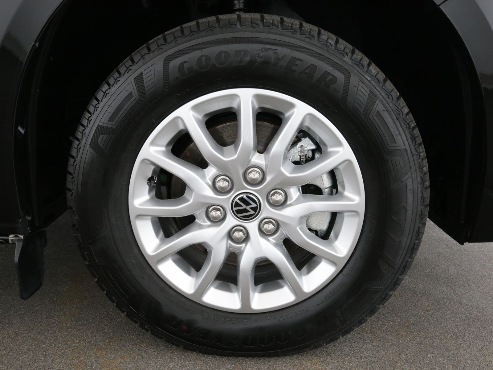 Volkswagen T7 Caravelle - Bild 19