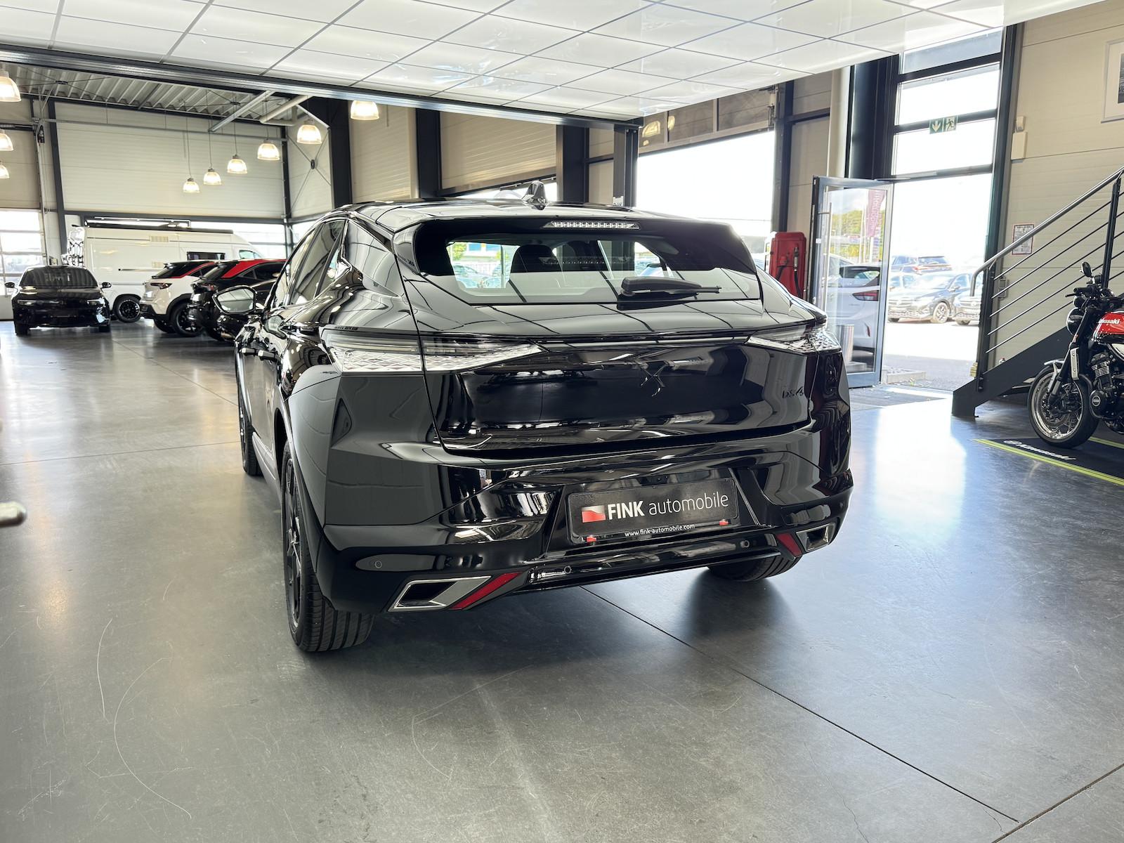 DS Automobiles DS4 130 EAT8 Performance Line LED CarPlay
