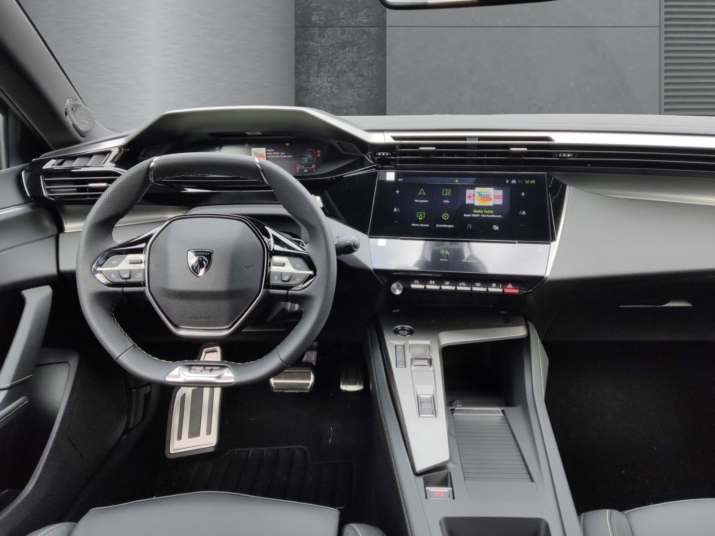 Peugeot 408 - Bild 10