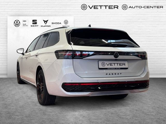 Fahrzeugabbildung Volkswagen Passat R-Line 2,0 l TDI SCR 110 kW (150 PS) 7-Ga