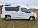 Toyota Proace City 1,5-l-D-4D L2 Team D, Anhängerkuppl. - Toyota Proace City von privat