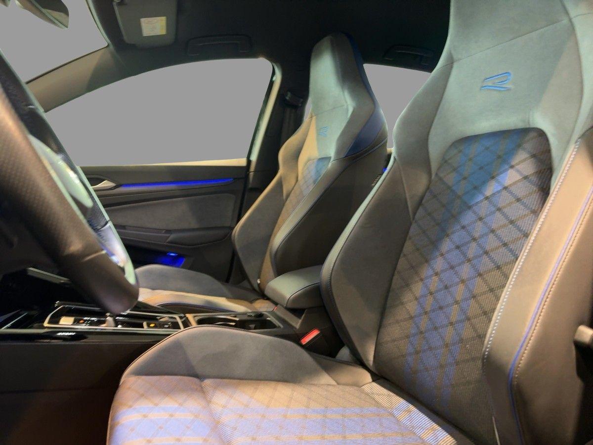 Volkswagen Golf VIII R 2.0TSI DSG 4x4 NAVI PDC LED+, миниатюра 13