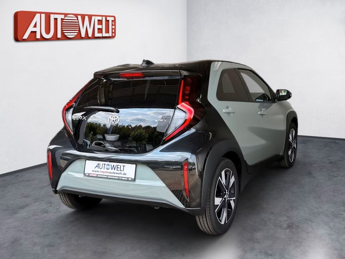 Fahrzeugabbildung Toyota Aygo X Teamplayer 1.5-l-Hybrid KAMERA ACC LED