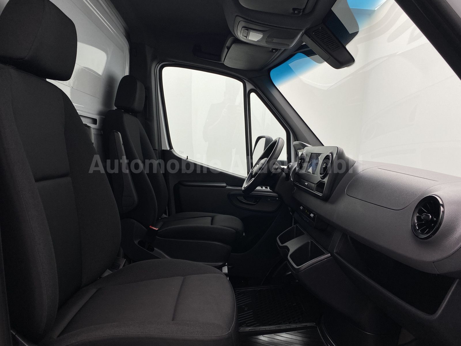 Fahrzeugabbildung Mercedes-Benz Sprinter 316 Automatik *MAXI* LBW (0953)