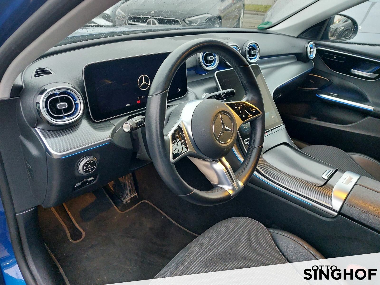 Fahrzeugabbildung Mercedes-Benz C 300 Avantgarde +Night+ LED digital+Distronic+