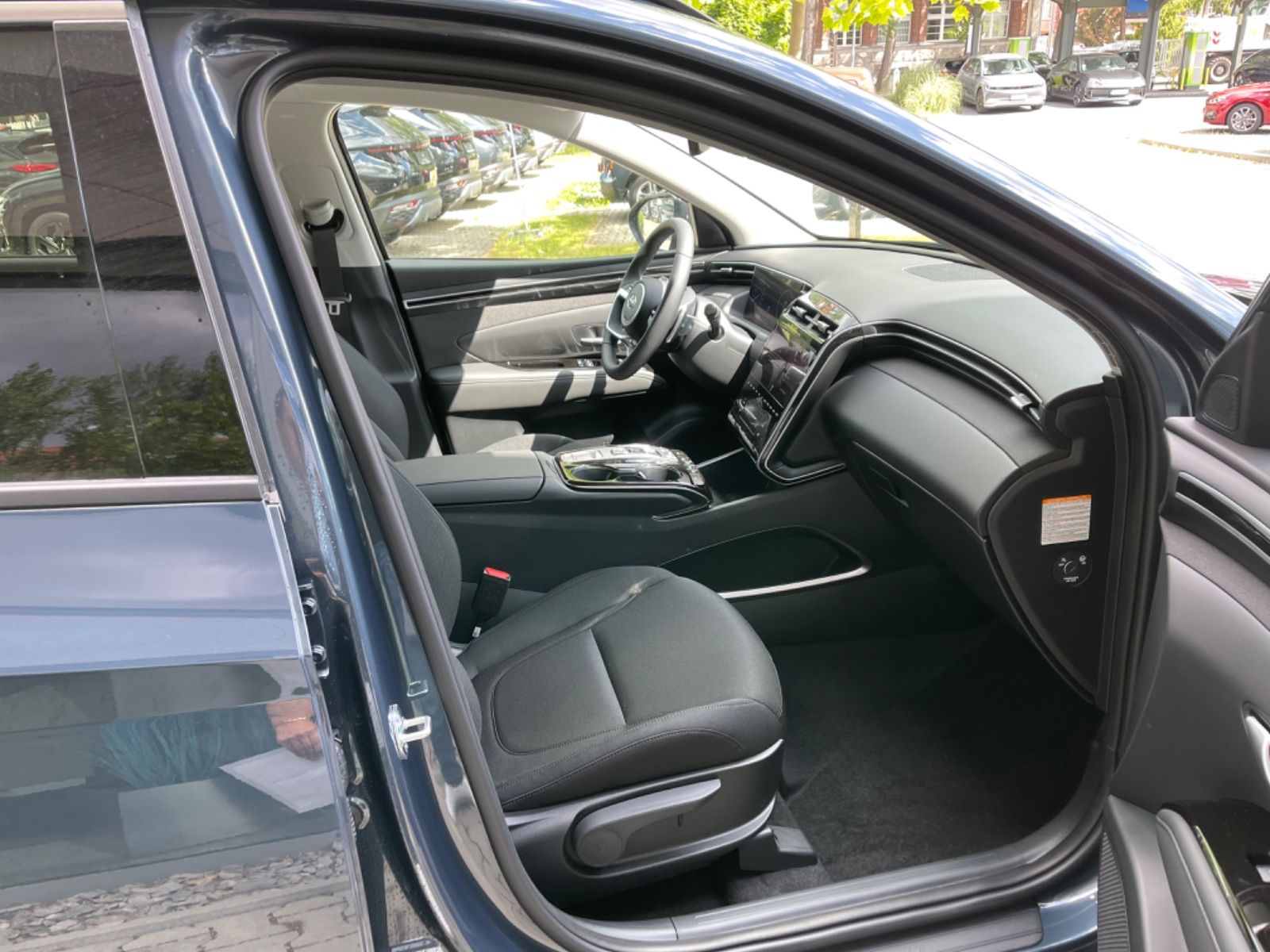 Fahrzeugabbildung Hyundai TUCSON Plug-In-Hybrid 1.6 T-GDi 4WD TREND ASSIP.