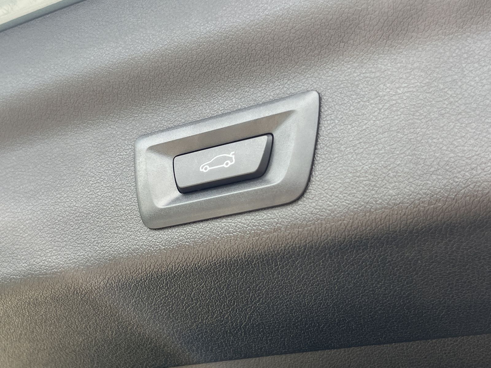 Fahrzeugabbildung BMW X1 18d sDrive*xLine*NAVI*PDC*KAMERA*u.v.m**