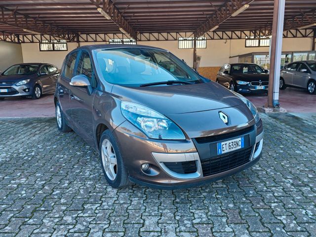 Renault Scenic X-Mod 1.5 dCi 110CV NAVI Dynamiqu