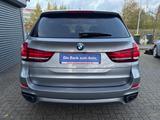 BMW X5 xDrive 50 i Individual/Head-Up/Pano/H&K/AHZV - BMW X5 mit Benzin-Antrieb