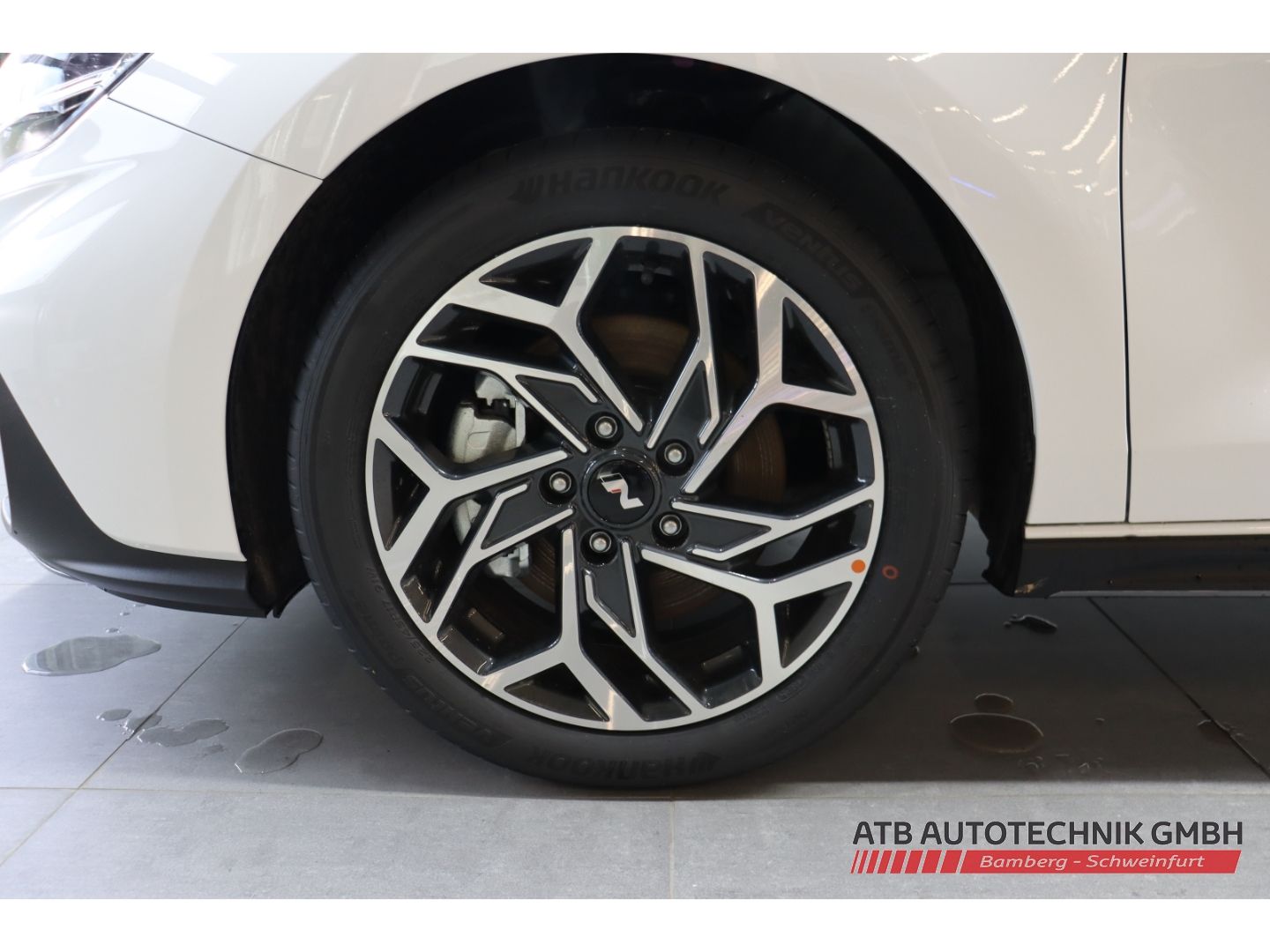 Fahrzeugabbildung Hyundai i30 MY26 N-Line 1.6 T-GDI 150 PS 7-DCT 2WD Navi