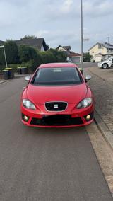 Seat Leon FR Klima/Tempomat/Sitzheizung /V... - Seat Leon aus 2011: Fr