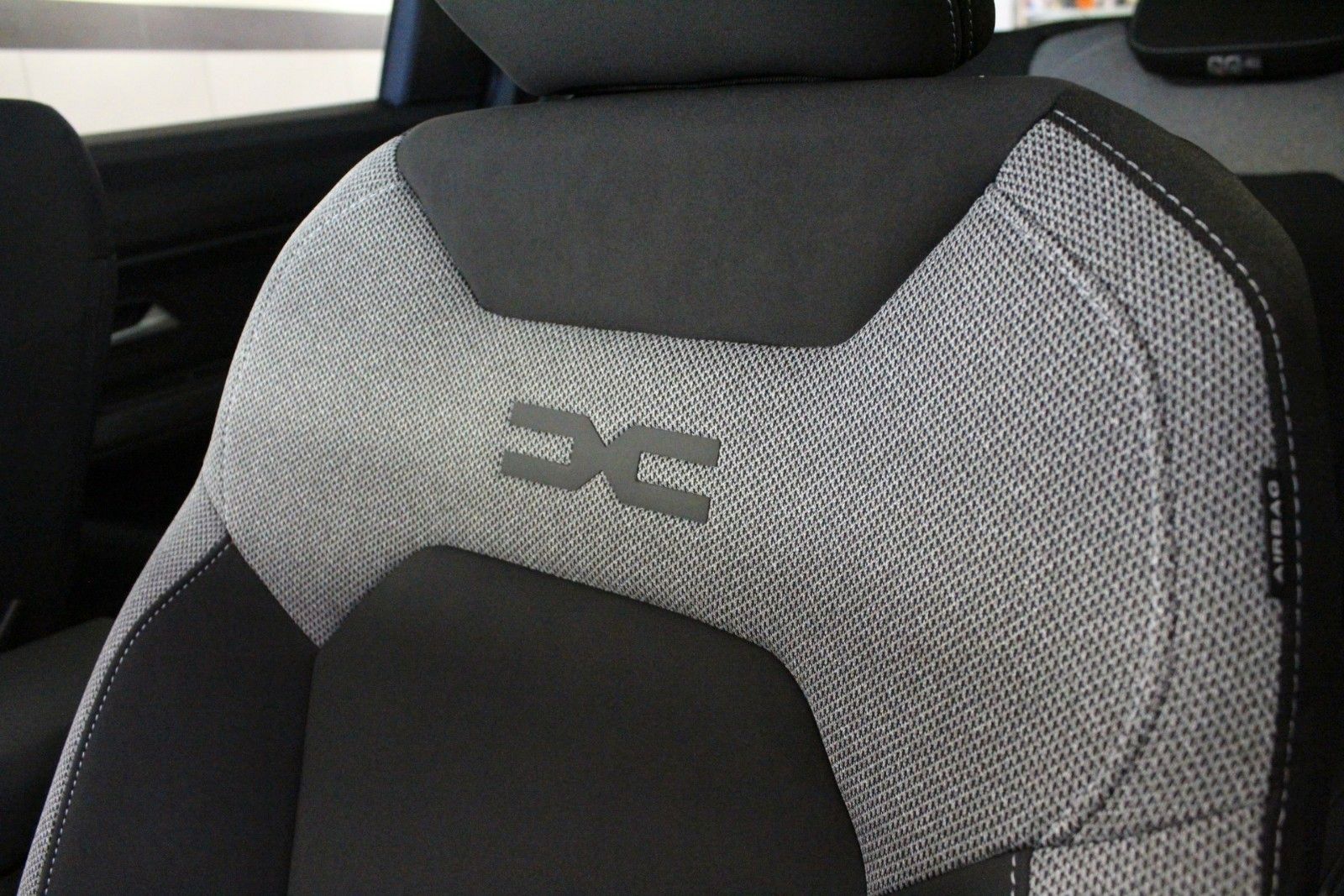 Fahrzeugabbildung Dacia Bigster Hybrid 155 Extreme*Winter-Plus-Paket*