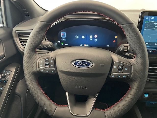 Fahrzeugabbildung Ford Focus Turnier ST-Line X B&O 18'' LED ACC Kamera