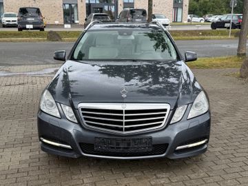 Mercedes E 250 - 2