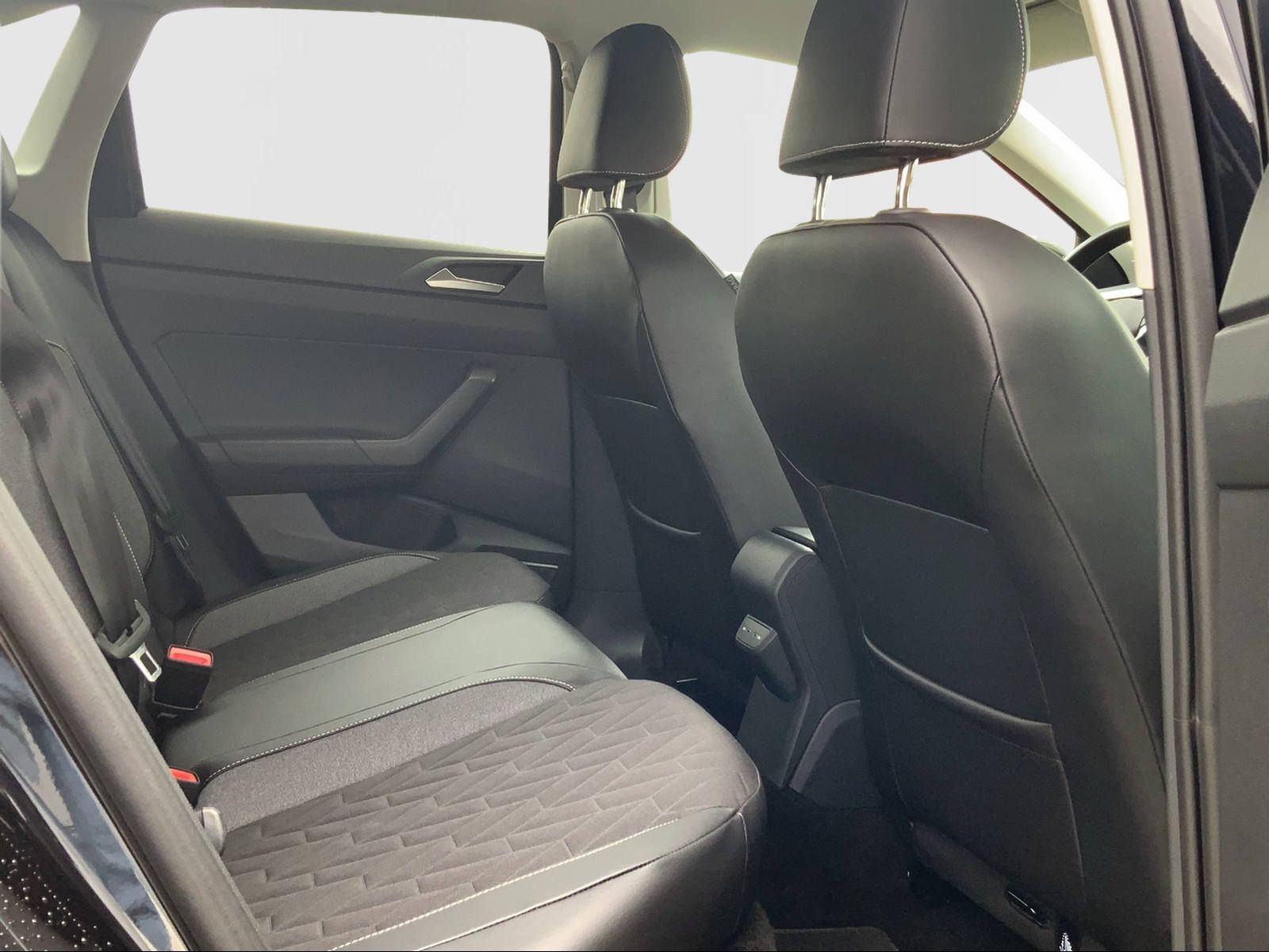 Taigo 1.0 Lif LED, NAVI, SHZ, RFK.