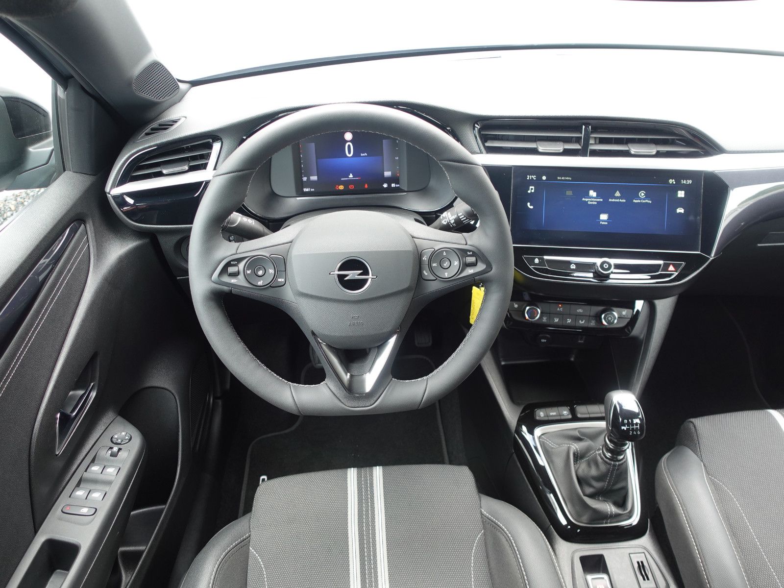 Fahrzeugabbildung Opel Corsa 1.2Turbo GS  Kamera,SHZ,PDC,LED,Allwetter