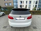 BMW 225xe Active Tourer iPerformance Advantage - BMW mit Hybrid-Antrieb: Allradantrieb