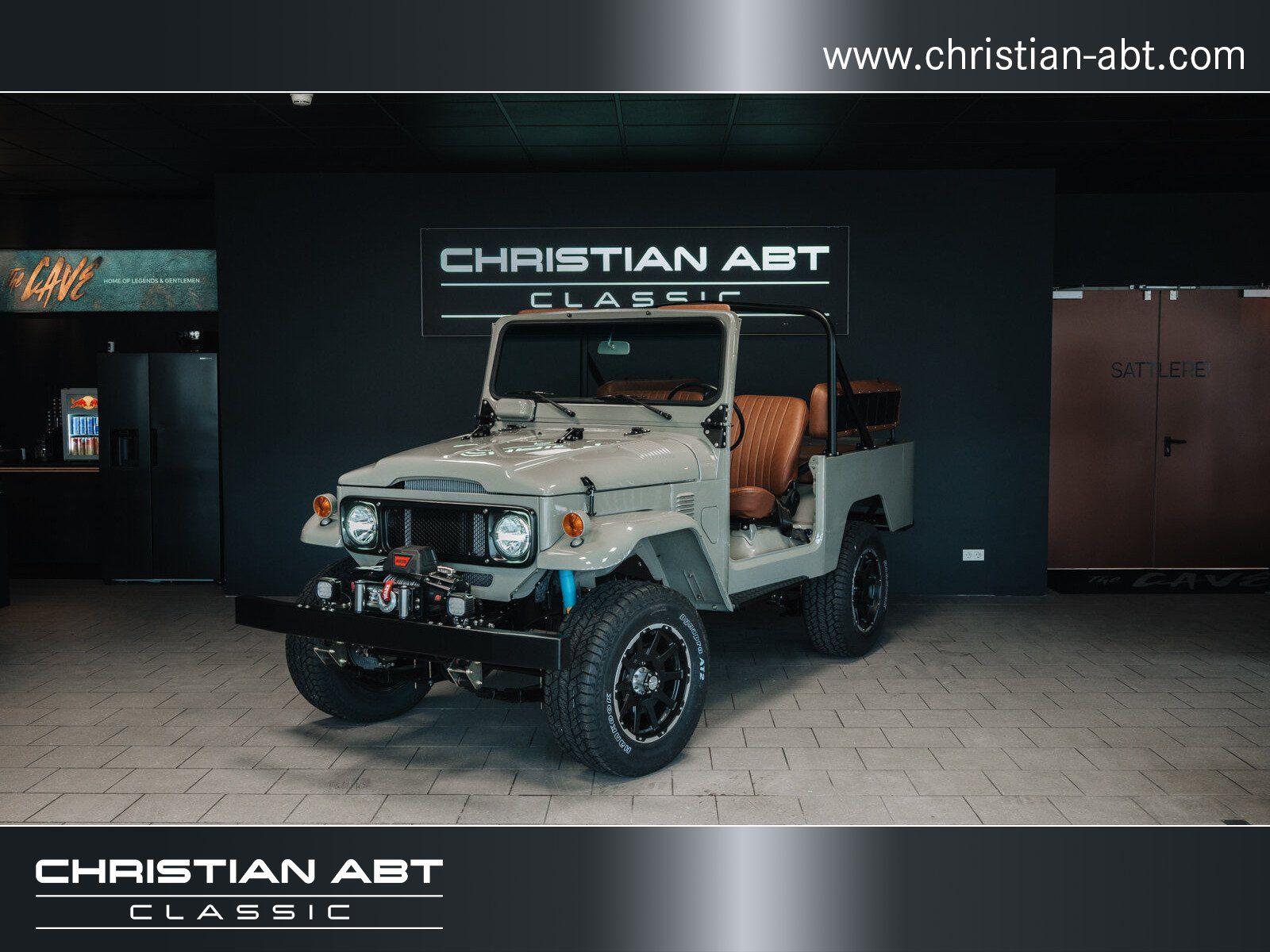 Fahrzeugabbildung Toyota FJ43 restauriert * Servo * H-Zulassung * 7-Sitze