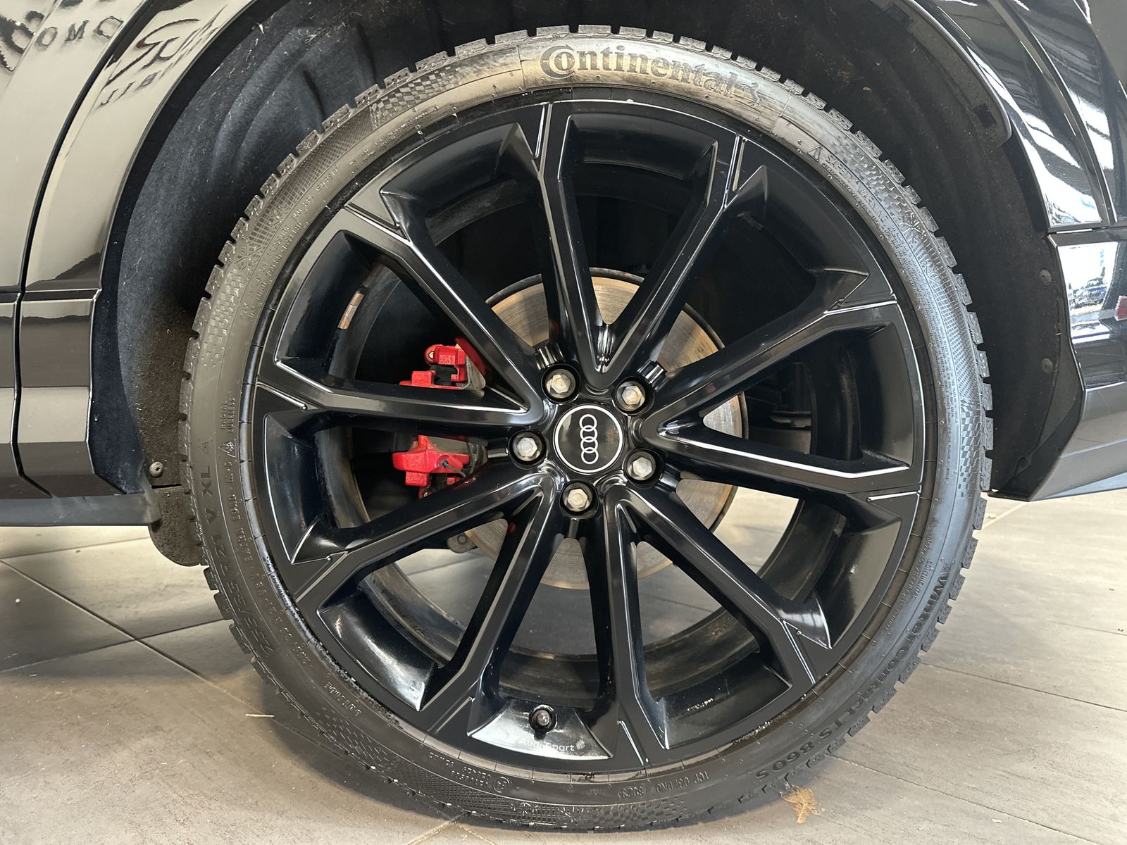 Fahrzeugabbildung Audi RSQ3 Quattro Black NAV+MATRIX+ACC+SONOS+VCOCK+PP