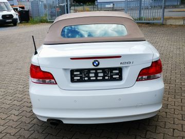 BMW 120 - 6