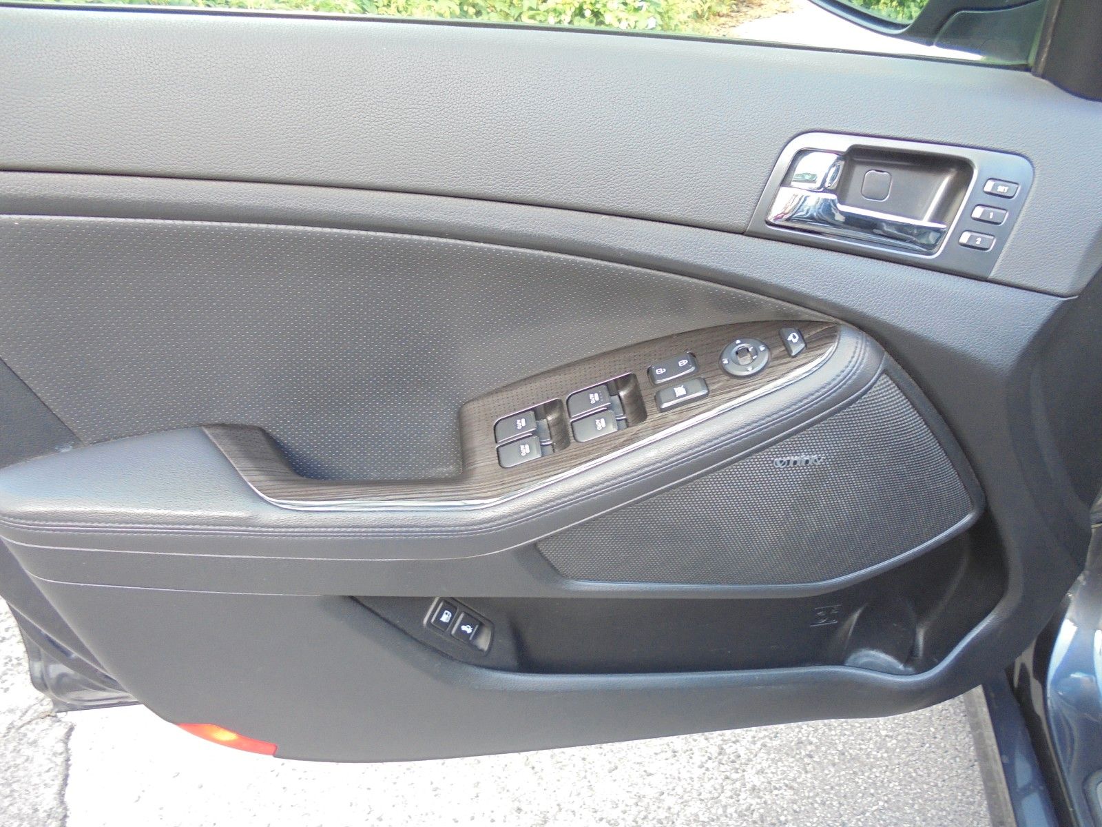 Fahrzeugabbildung Kia Optima/Automatik/Service Neu/Navi/Klimaaut./Shz