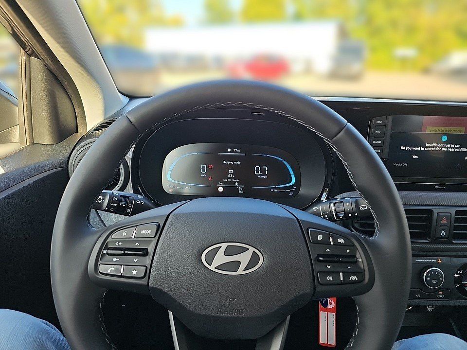 Fahrzeugabbildung Hyundai i10 1.0 5-MT TREND NAVI+KAMERA+KLIMA+SHZ+LENKHZ+