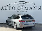 BMW 320 d Touring xDrive Aut. / Curved Display  - BMW 3er Reihe in Düsseldorf