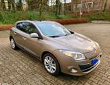 Renault Megane Luxe TCE 130, Keyless, Pano, Leder - Renault Megane mit Benzin-Antrieb: Leder, Navigationssystem, Limousine