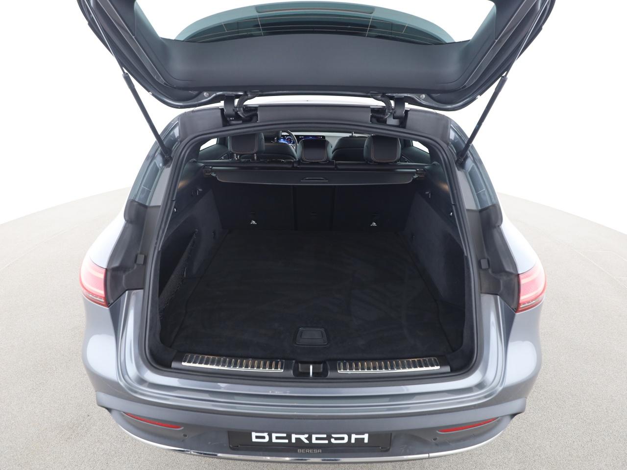 Mercedes-Benz EQC 400 4M AMG Distronic 20'' MBUX