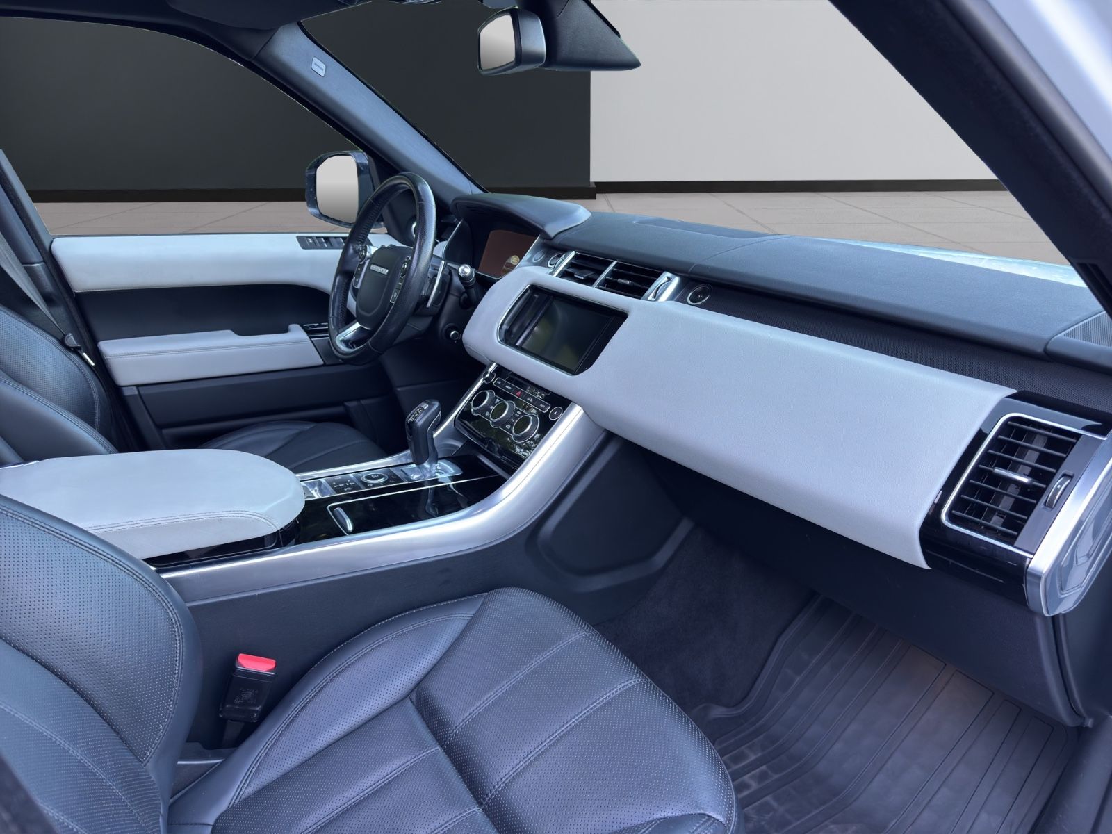 Fahrzeugabbildung Land Rover Range Rover Sport HSE Dynamic*2.Hand*PANO*TÜV*