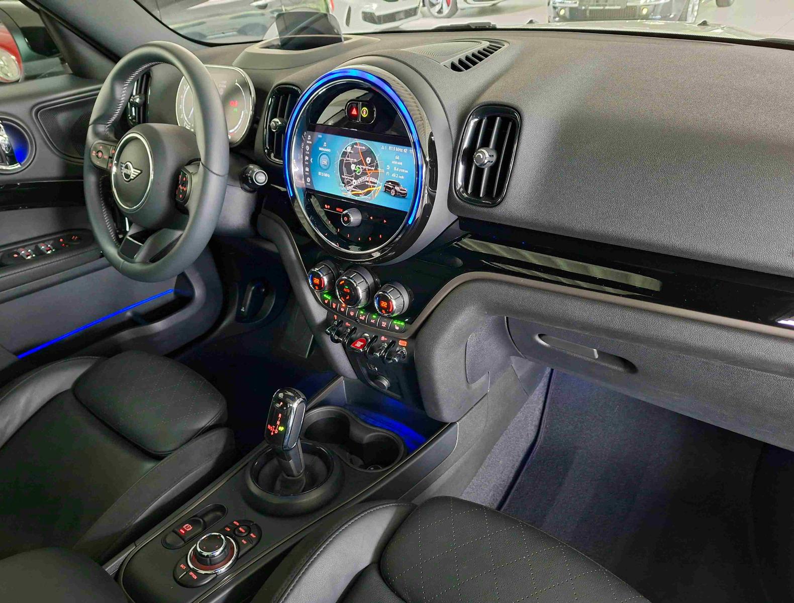MINI Countryman S ALL4 Head UP Pano SPORT Autom. Kam.