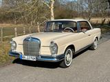 Mercedes-Benz 250 SE Coupe - Mercedes-Benz 250: Coupe, Se