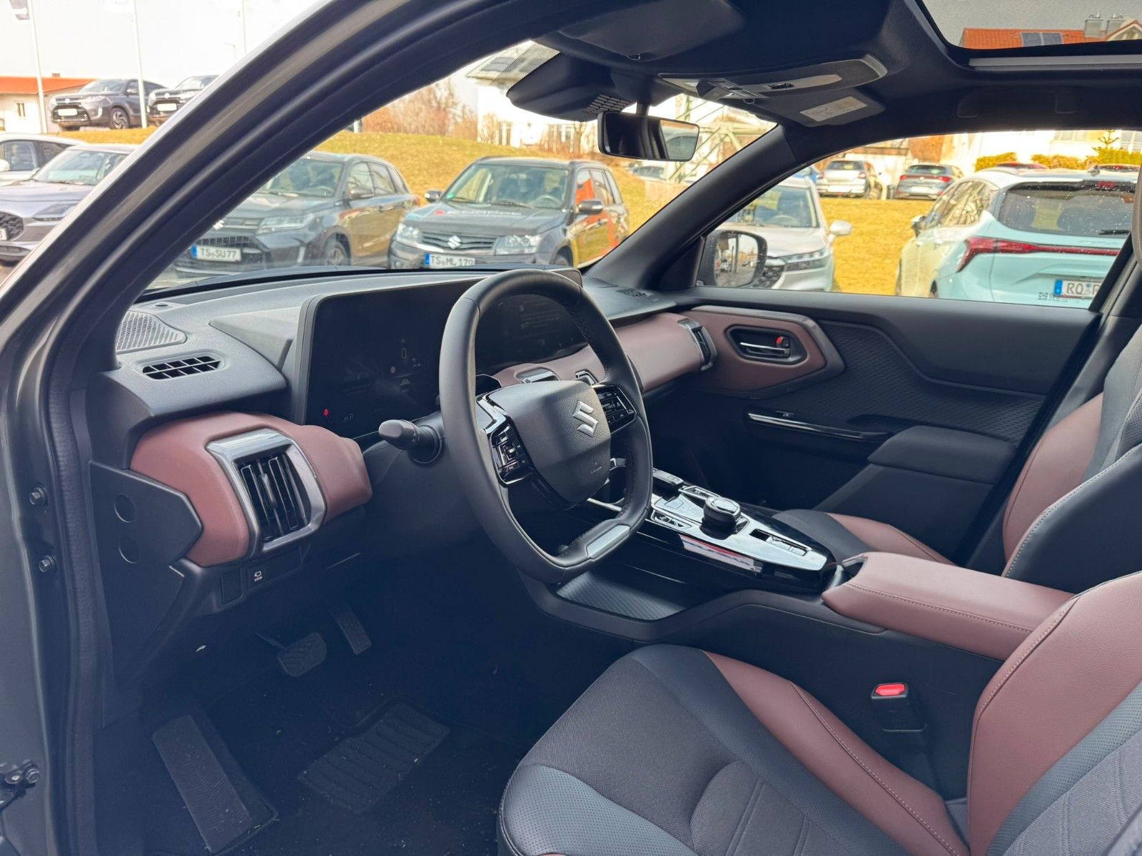 Suzuki e Vitara - Bild 18