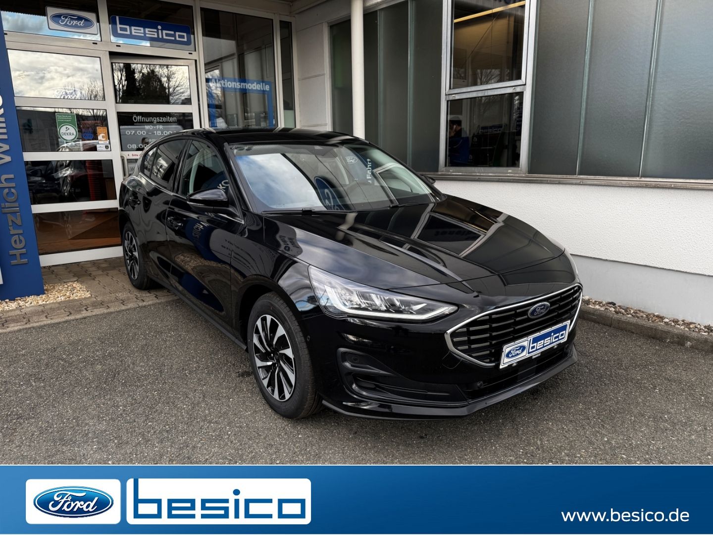 Ford Focus Titanium Edition+LED+PDC+iACC+NAV+DAB+BLIS