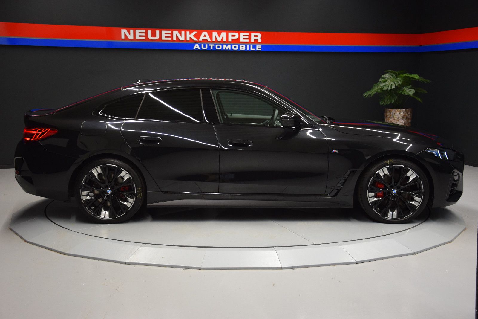 Fahrzeugabbildung BMW 420d xDrive M Sport Gran Coupé ACC H&k STHZ 360°