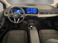 BMW 220 Active Tourer - Vorschau Bild 12
