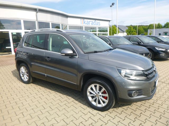 Fahrzeugabbildung Volkswagen Tiguan 1,4 TSI >AHK/NAVI/SHZ/PDC