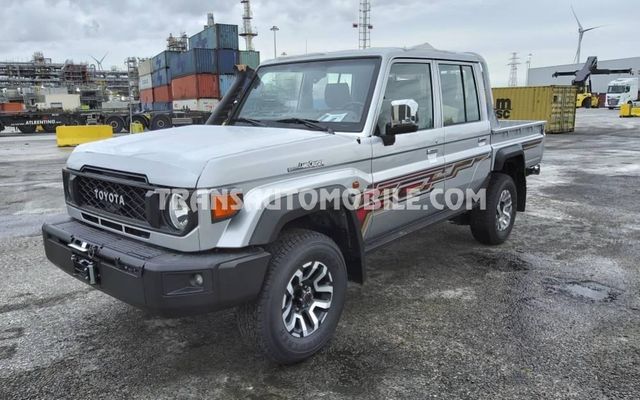 Toyota Land cruiser 79   GDJ 79 DOUBLE CABIN-EXPORT OUT