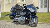 Honda GL 1800 - HONDA 2010