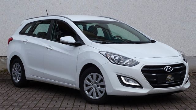 Hyundai i30 1.6 CRDI Trend|Automa.|NAVI|Kamera|Bluetooth