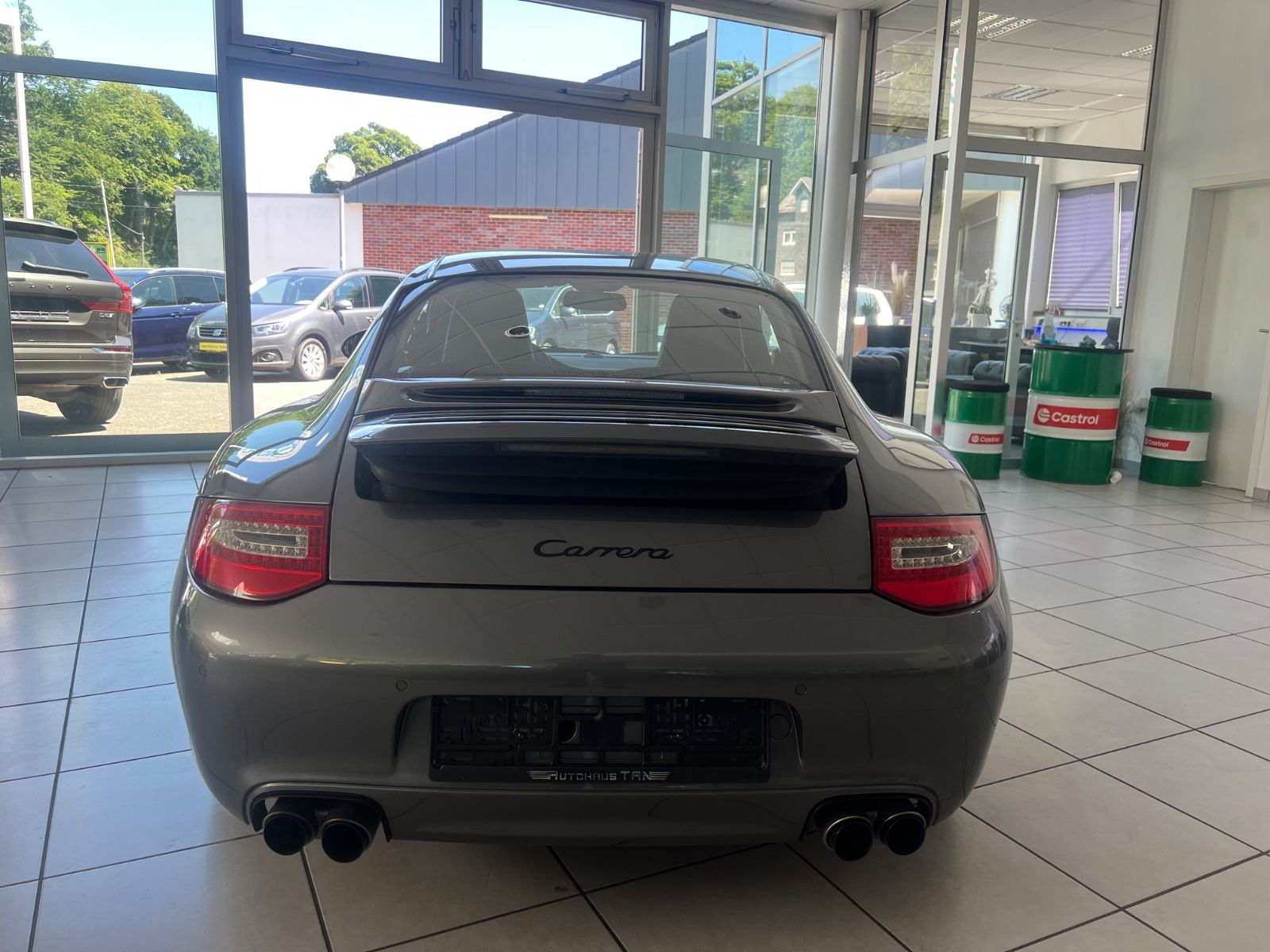 Fahrzeugabbildung Porsche 911 Carrera Coupe